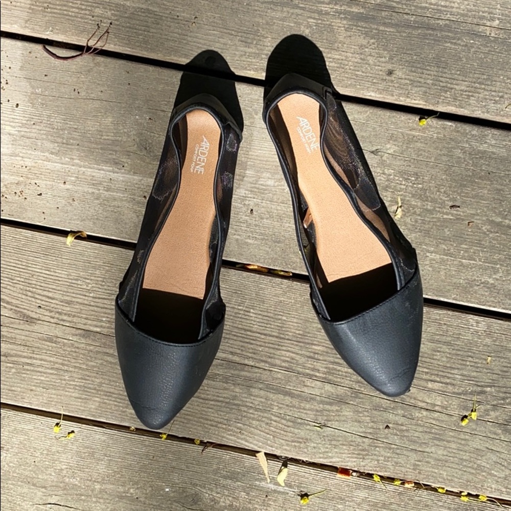 Women’s Ardene flats